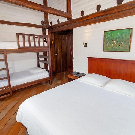 Hotel Ile Banos  Luaran gambar