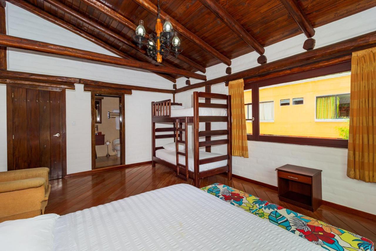 Hotel Ile Banos  Luaran gambar