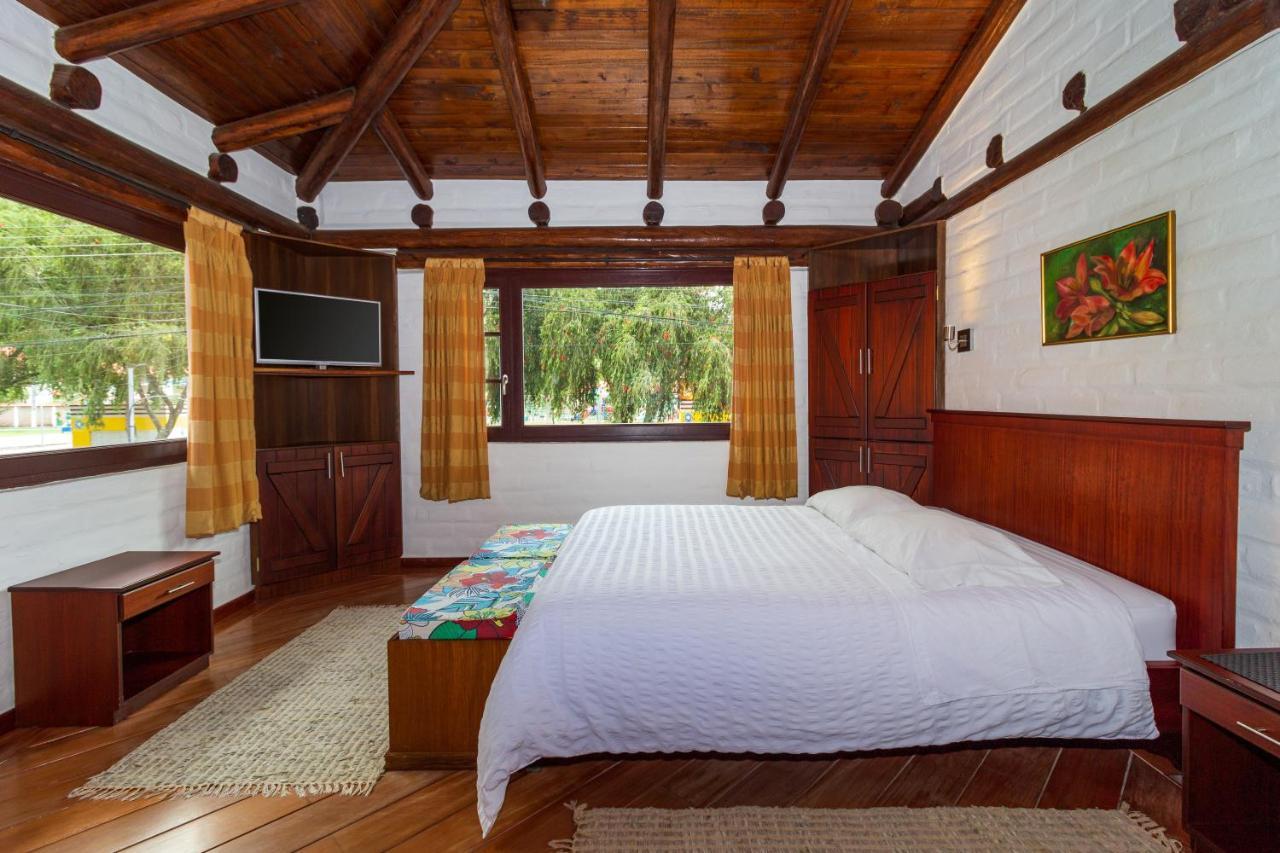 Hotel Ile Banos  Luaran gambar