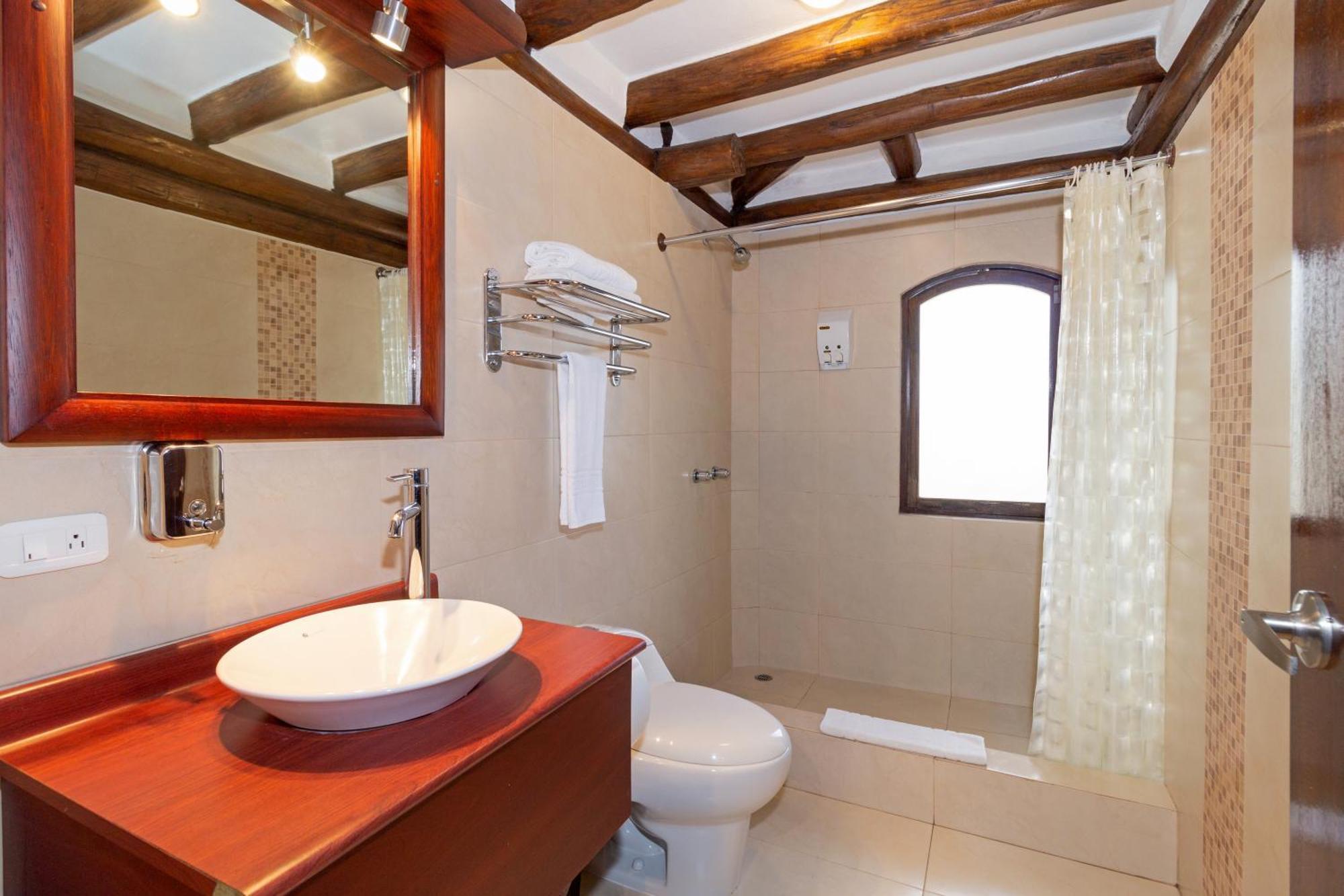 Hotel Ile Banos  Luaran gambar